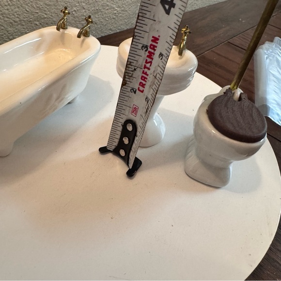 Vintage Dollhouse miniature furniture ceramic bathtub toilet & sink - Picture 5 of 13